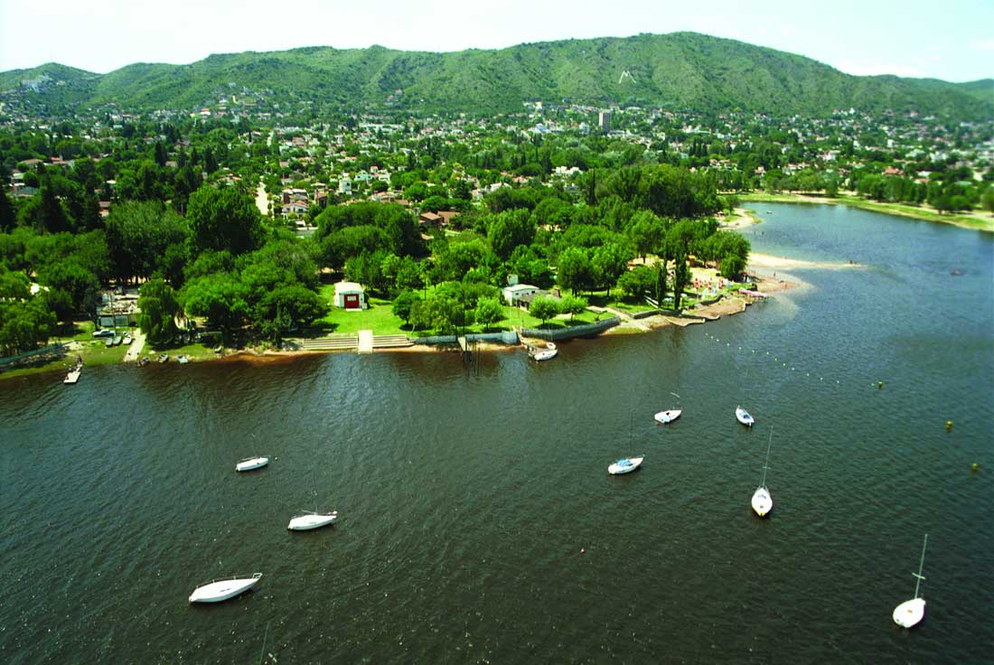Carlos Paz